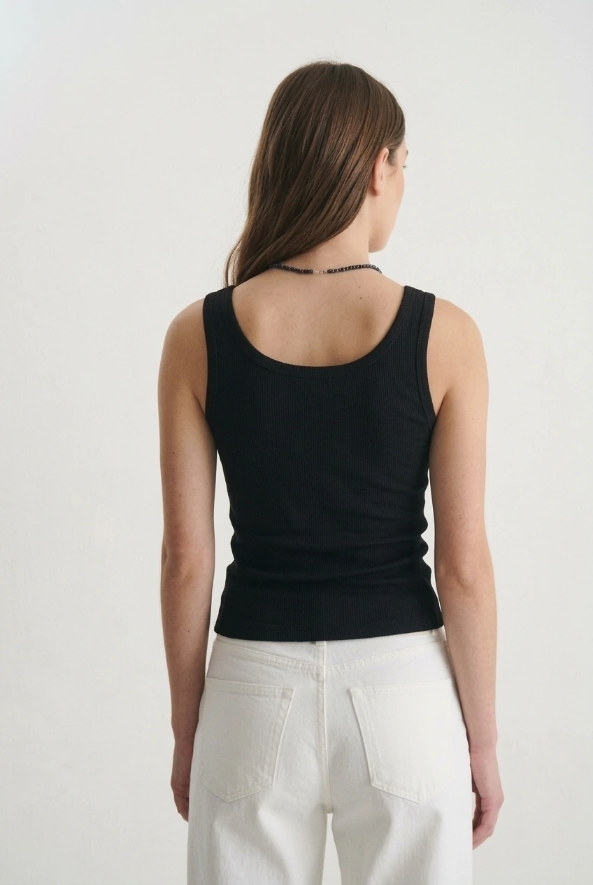 Musculosa clásica, imagen 4